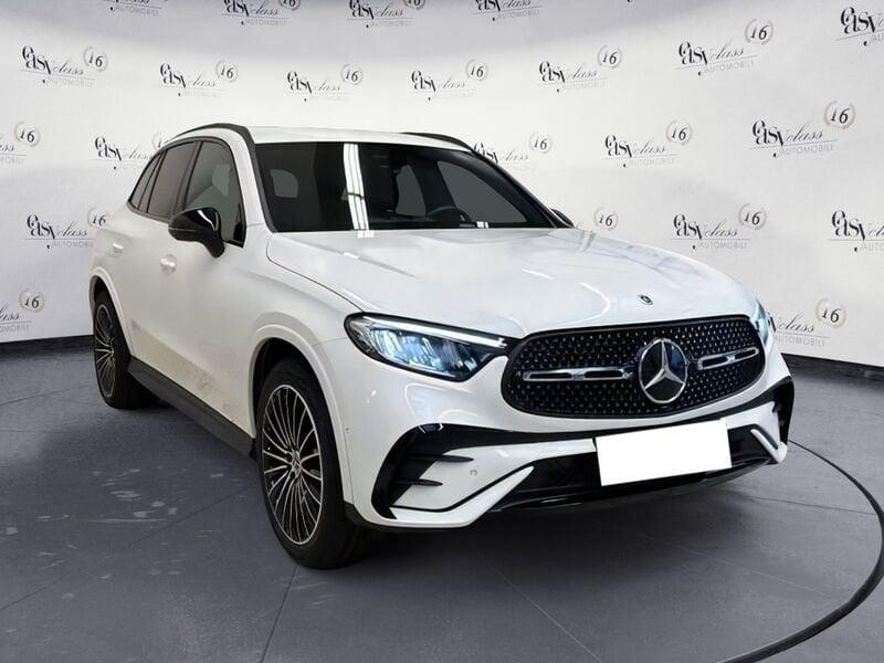 Mercedes-Benz GLC GLC 200 AMG Line Premium Plus 4matic auto 20" BLACK PACK