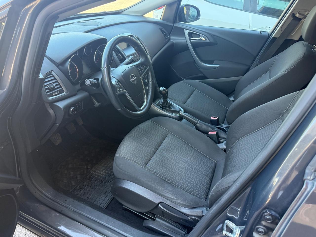 Opel Astra 1.7 CDTI 110CV 5 porte Cosmo