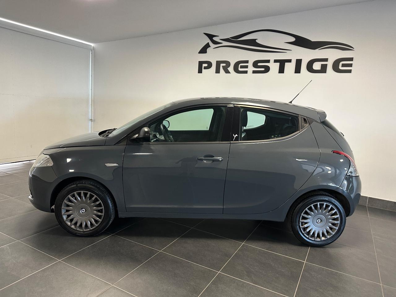 LANCIA YPSILON 1.3 MJT 95CV NEOPATENTATI