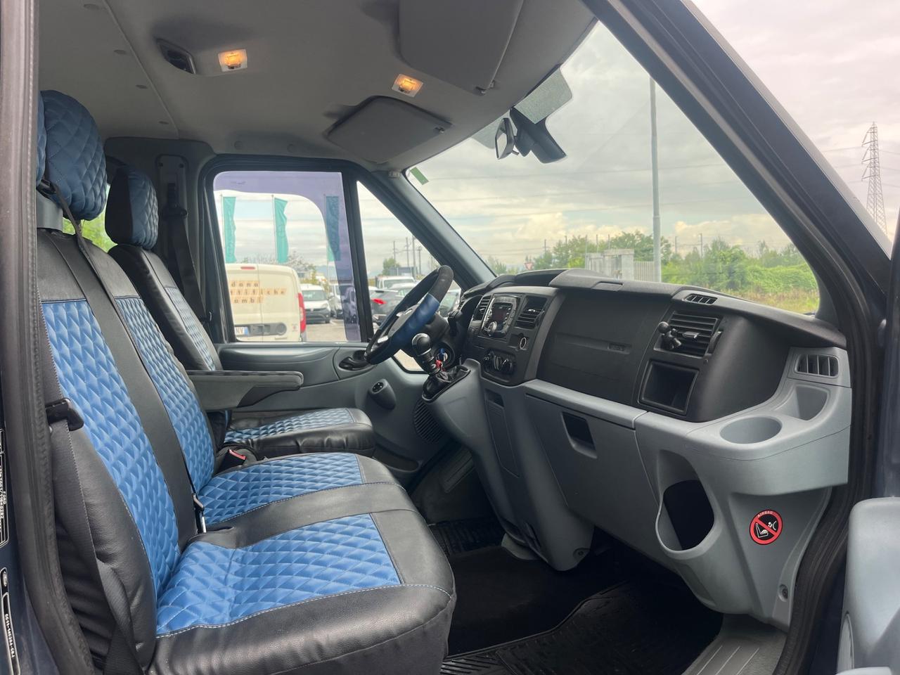 Ford Transit/Tourneo/Bus Transit 300M 2.2 TDCi/140 PM-TM Combi