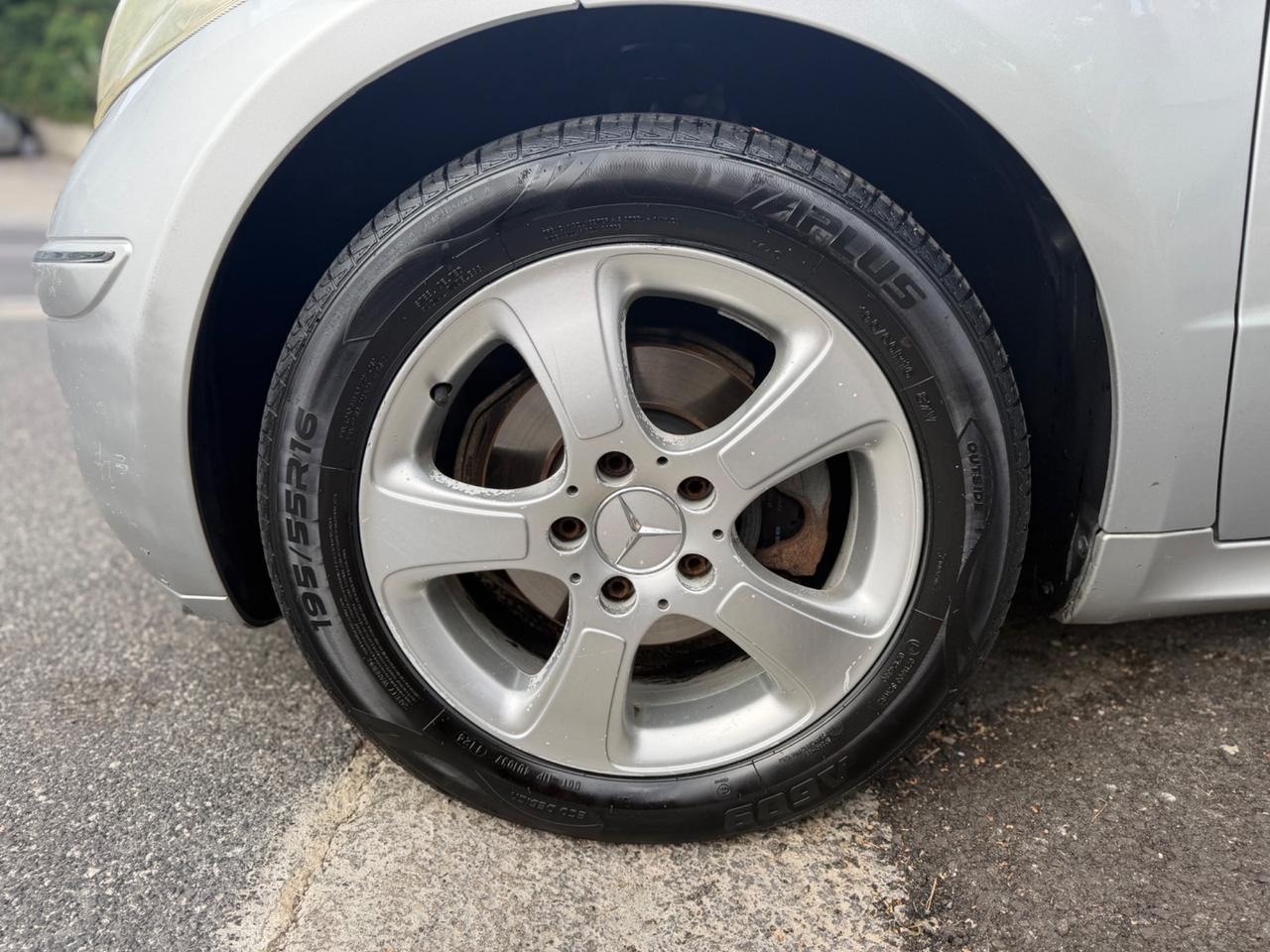 Mercedes-benz A150 GPL