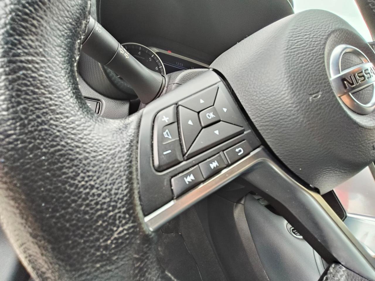 Nissan Juke 1.0 DIG-T 114 CV N-Connecta