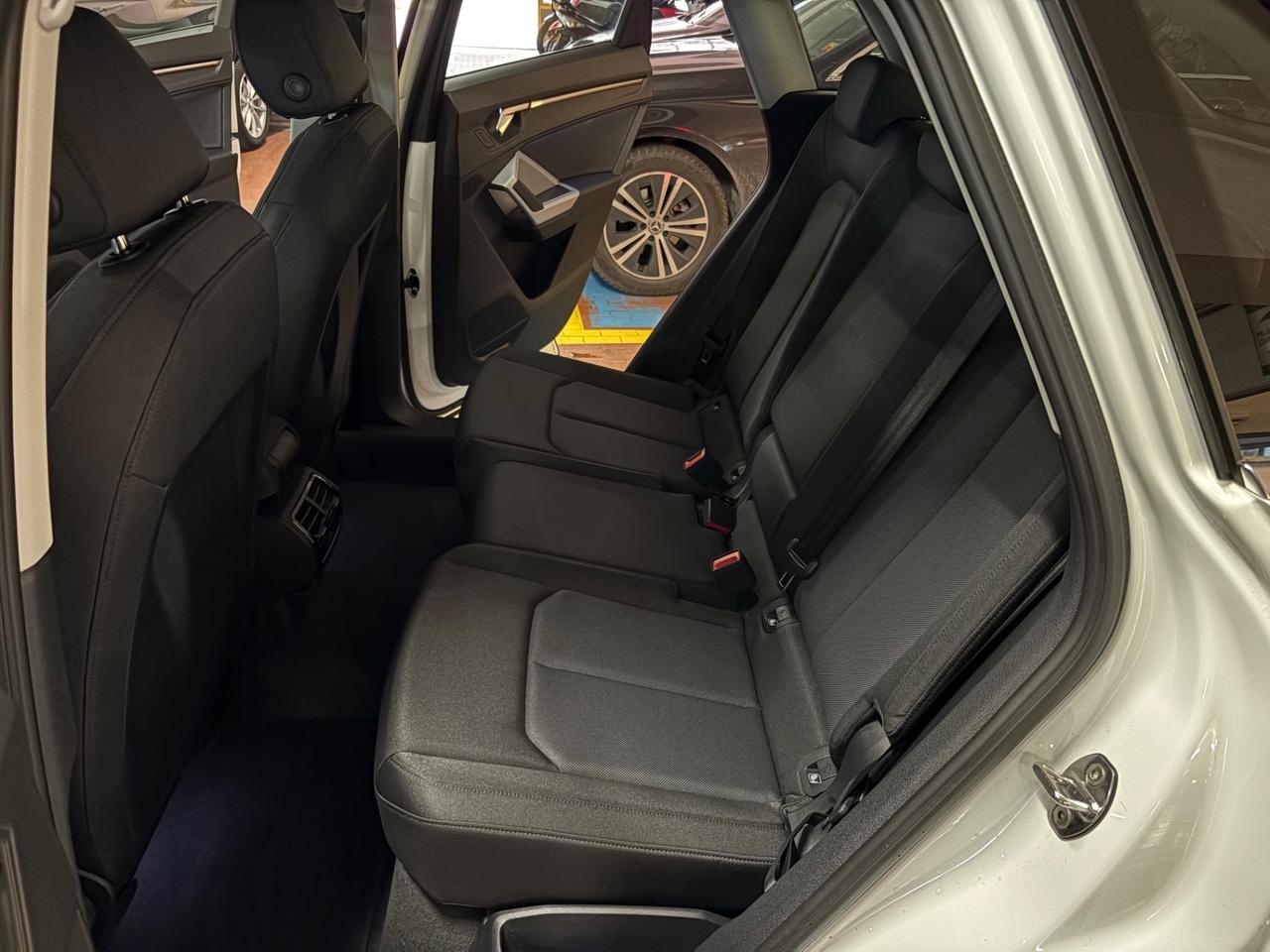 Audi Q3 35 TFSI S tronic Business Advanced