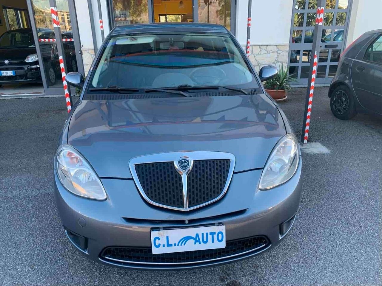 Lancia Ypsilon 1.3 MJT