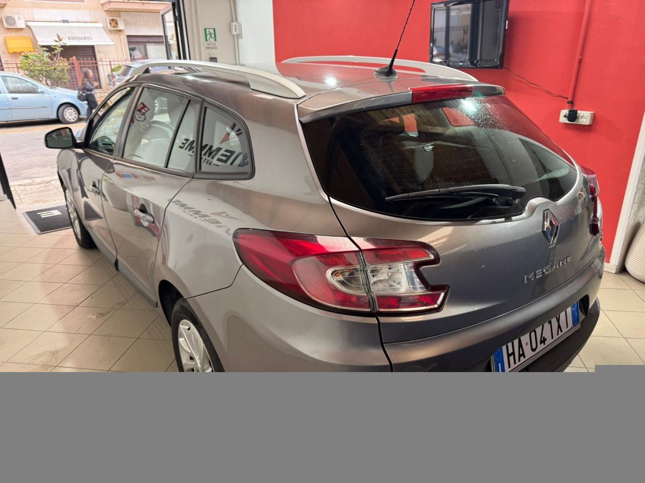 RENAULT Mégane 1.5 dCi 110 CV SporTour Live