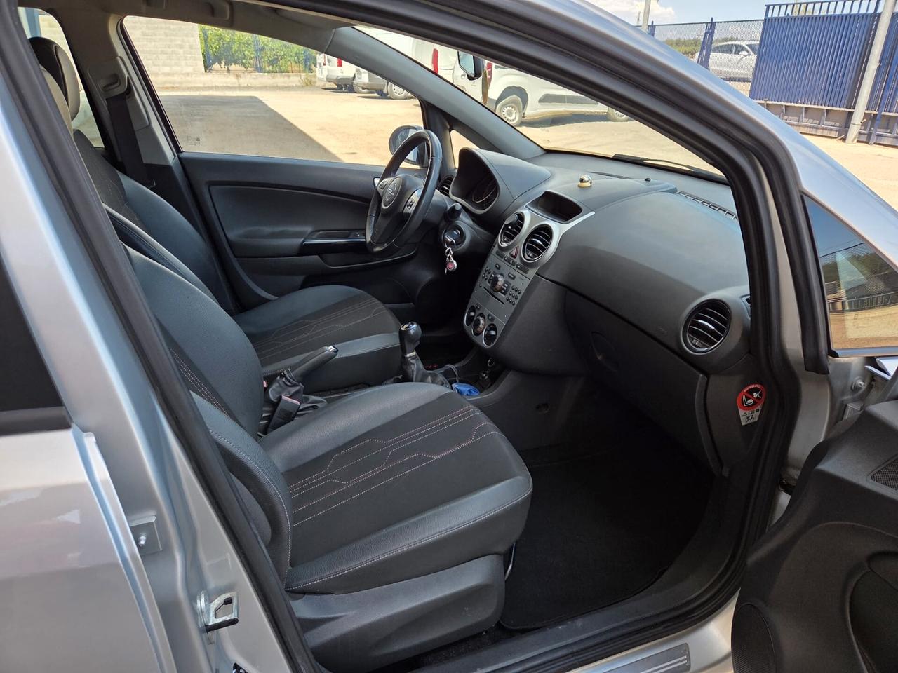 Opel Corsa 1.2 85CV 5 porte GPL-TECH One