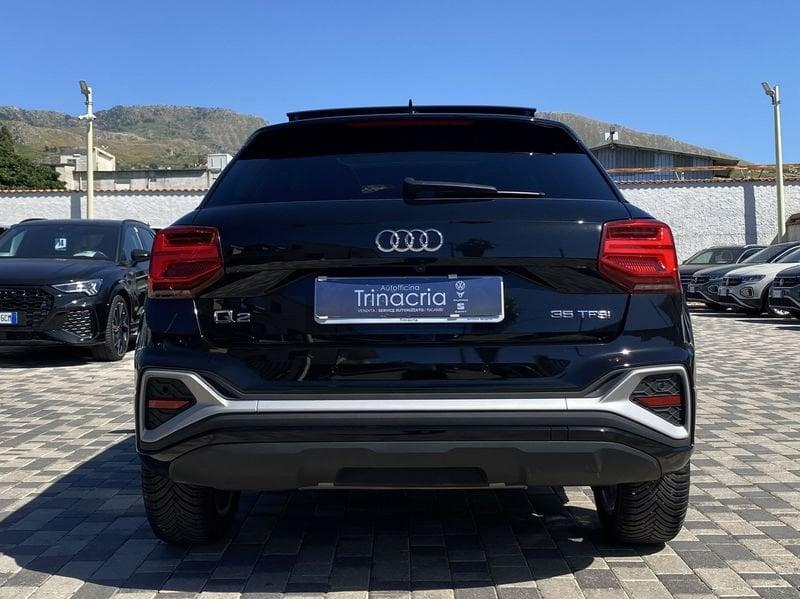 Audi Q2 S Line interno ed esterno 1.5 TFSI 150CV 35