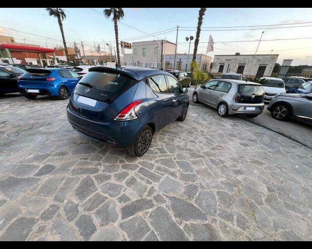 LANCIA Ypsilon 1.0 FireFly 5 porte S&S Hybrid Gold