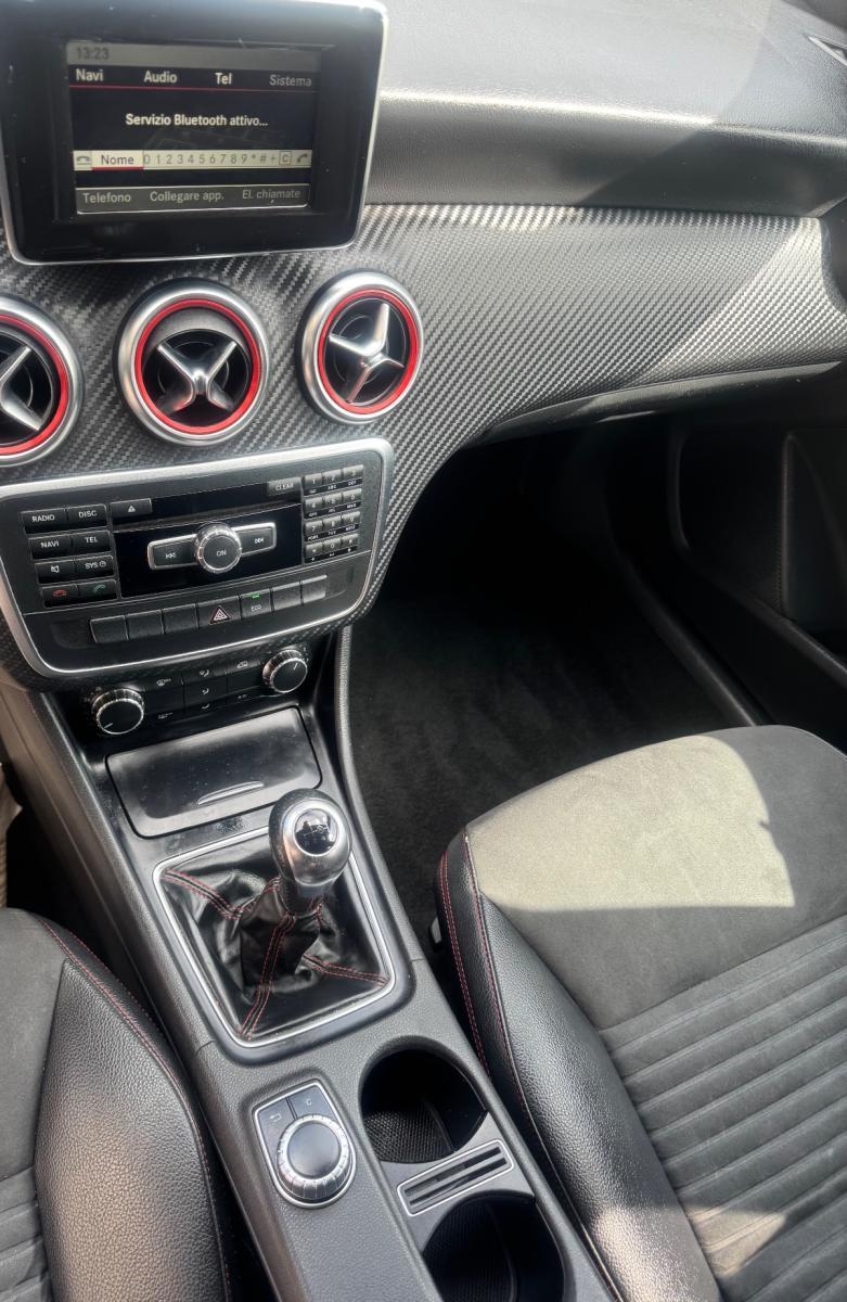 MERCEDES Classe A 180 CDI Dark Night Edition
