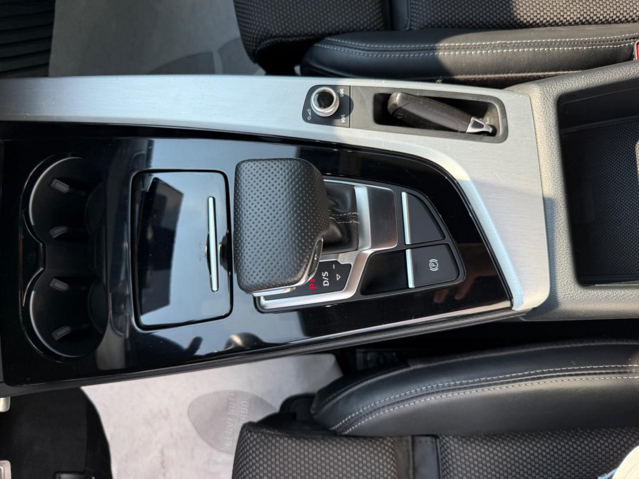 Audi A4 Avant 40 TDI 190 CVquattro S tronic line edition