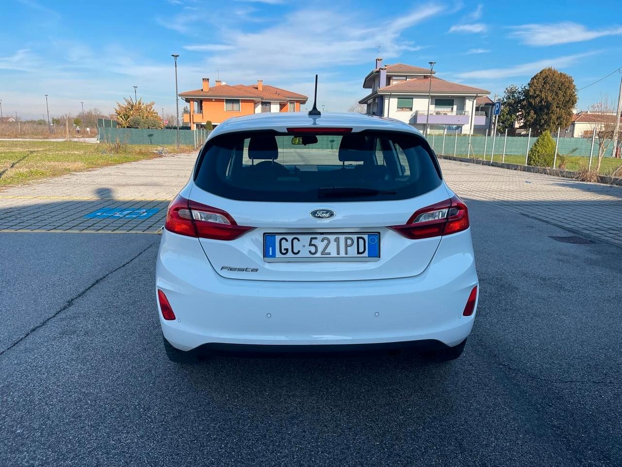 Ford Fiesta 1.5 EcoBlue Tdci 5 porte Connect S NEOPATENTATI