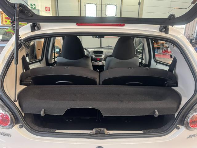 TOYOTA Aygo 1.0 12V VVT-i 5 porte Active Connect