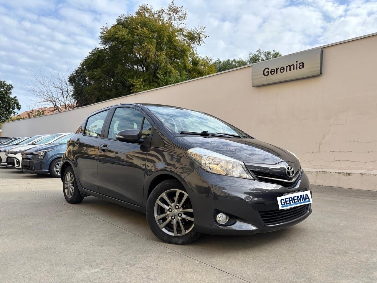 Toyota Yaris 1.4 D-4D 5 porte Active