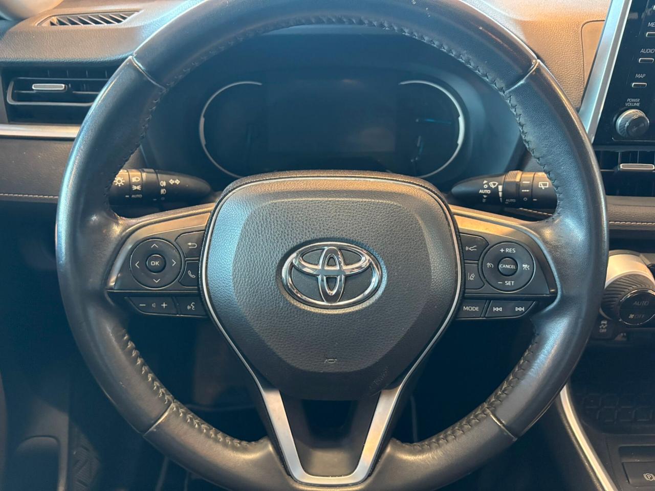 Toyota RAV 4 ACTIVE 2.5 HV E-CVT UNICO PR.