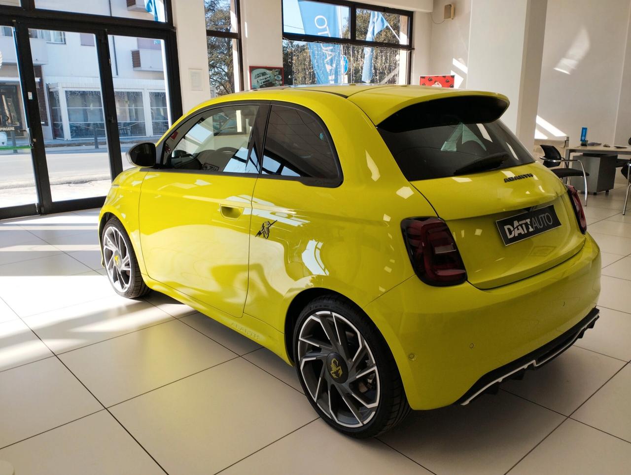 Abarth 500e Turismo