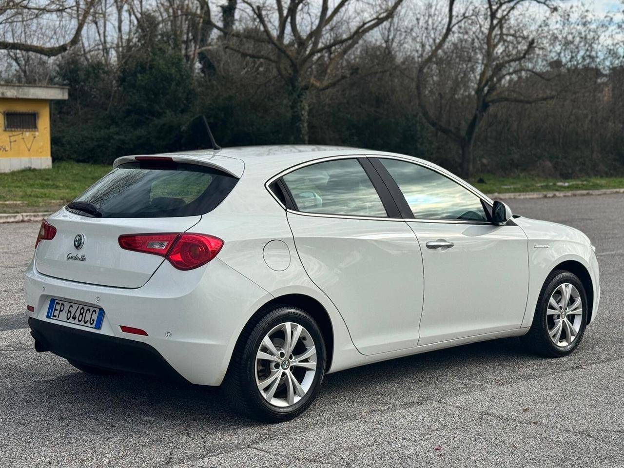 Alfa Romeo Giulietta 1.4 TurboDistinctive 88Kw "PREZZO REALE"