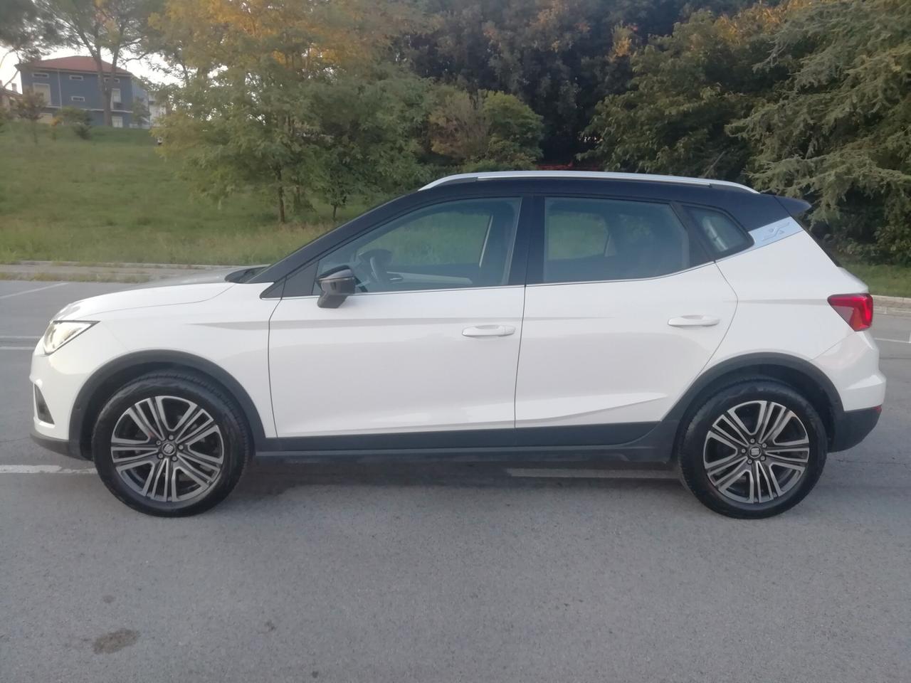 Seat Arona 1.0 TGI XCELLENCE "Fari LED"