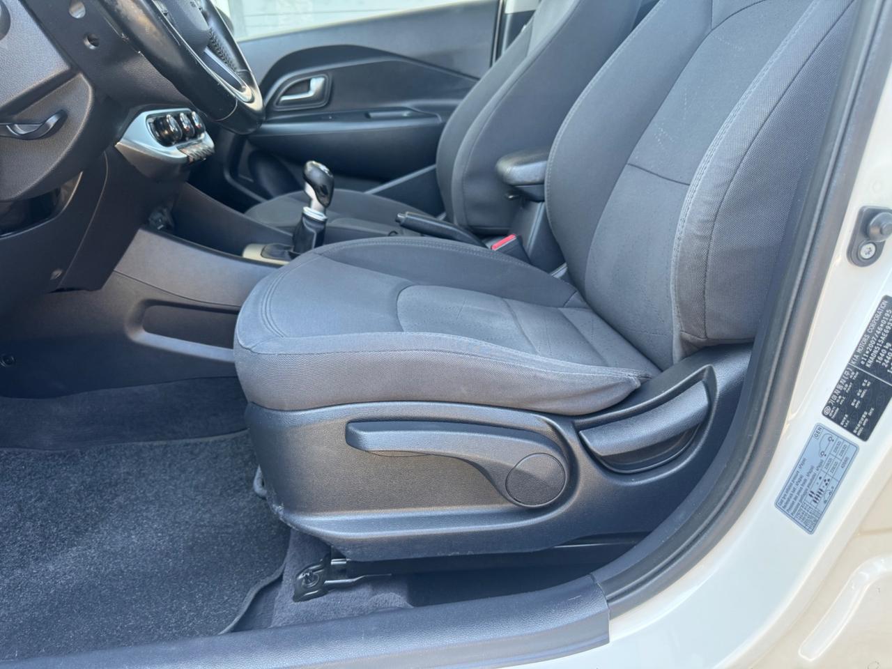 Kia Rio 1.1 CRDi 3p. Active