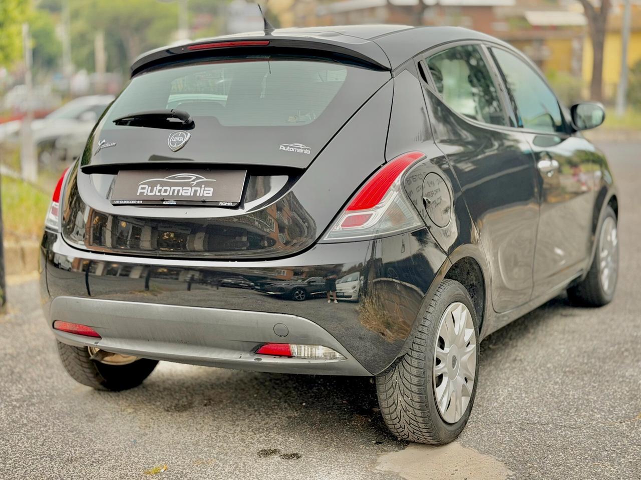 Lancia Ypsilon 1.2 69 CV 5p GPL Ecochic GPLRINNOVATO\DISTRUBIZIONEFATTA