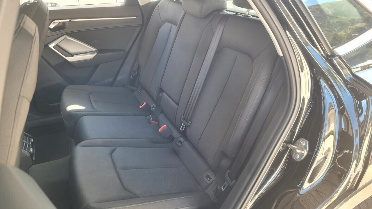 Audi Q3 Sportback 35 TDI S tronic Business Advanced