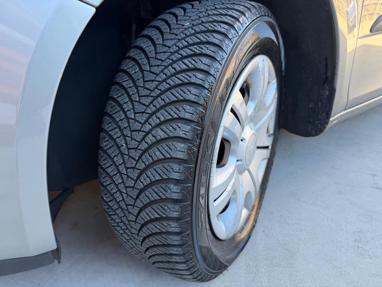 SKODA FABIA 1.4 BENZINA EURO4 COMERCIANTI