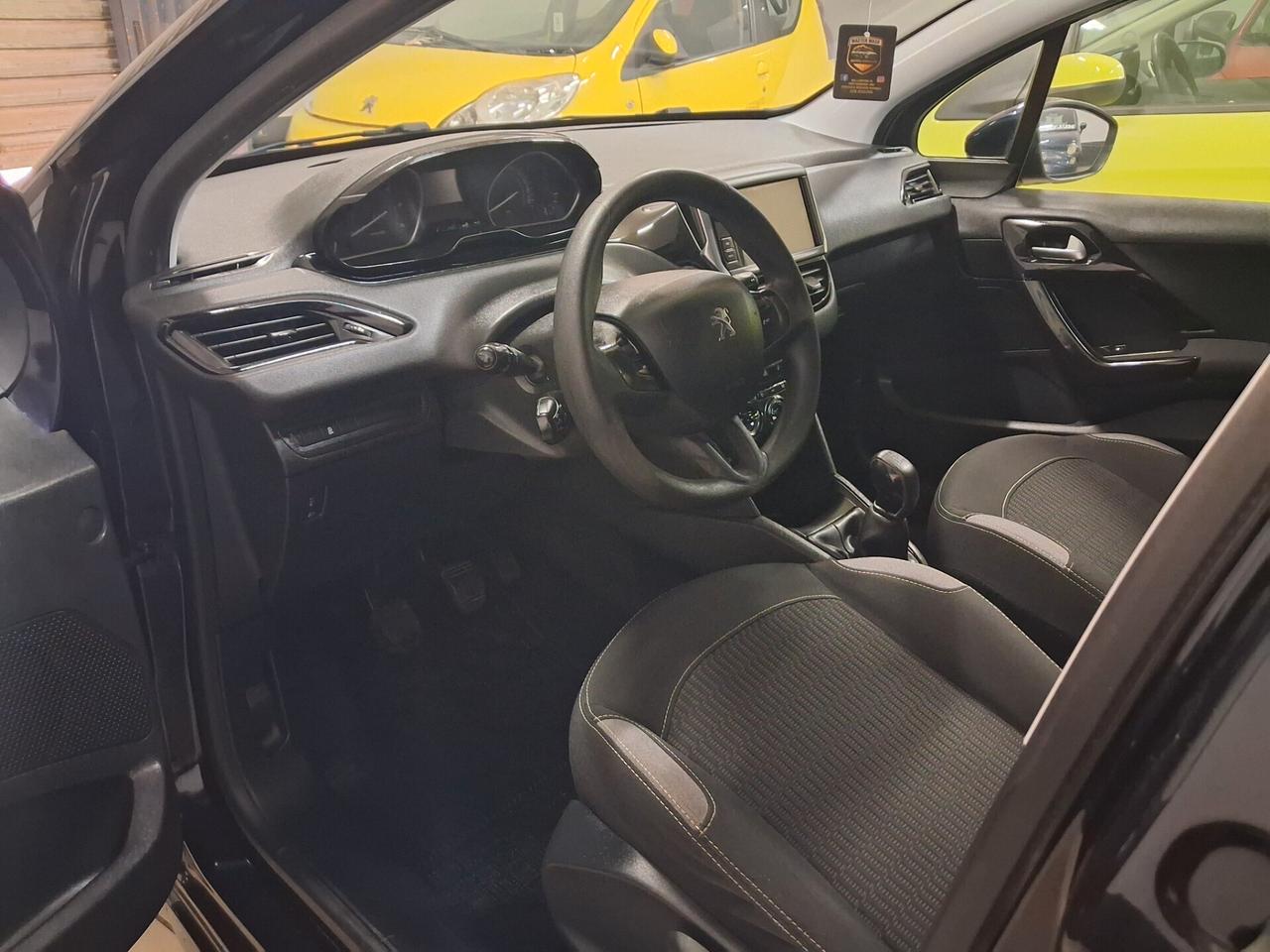 Peugeot 208 unico prop 1.4 hdi 2015