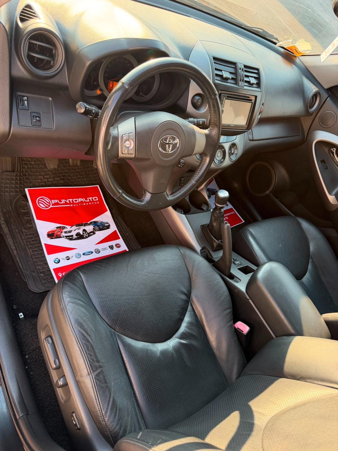 Toyota RAV 4 Rav4 III 2006 2.2 d-4d Luxury 177cv