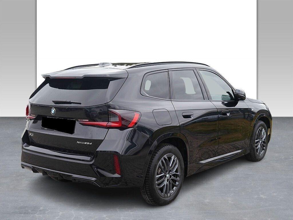 Bmw X1 xDrive 23d M Sport Panorama / Fari FULL Led / Head-Up