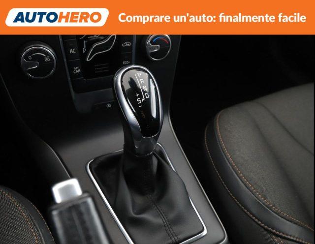 VOLVO V40 Cross Country D2 Geartronic Business Plus