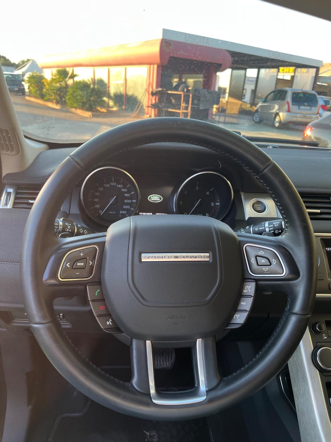 Range Rover Evoque 2.2 TD4 5p. Prestige