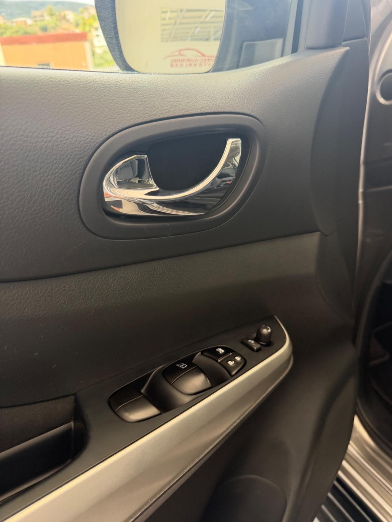 Nissan Navara 2.3 dCi 4WD N-Connecta FINANZIABILE
