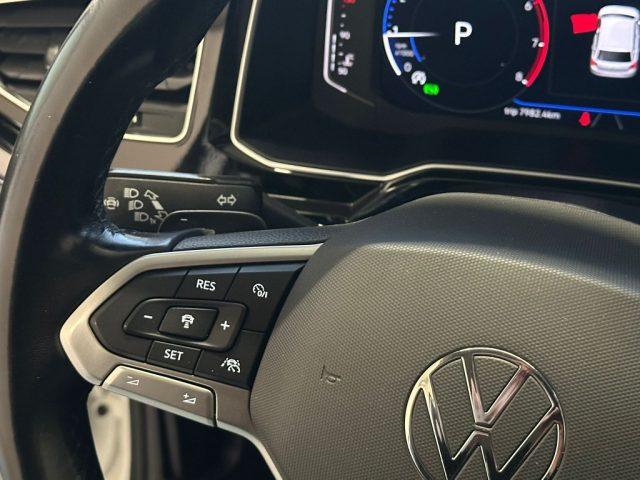 VOLKSWAGEN Polo 1.0 VI