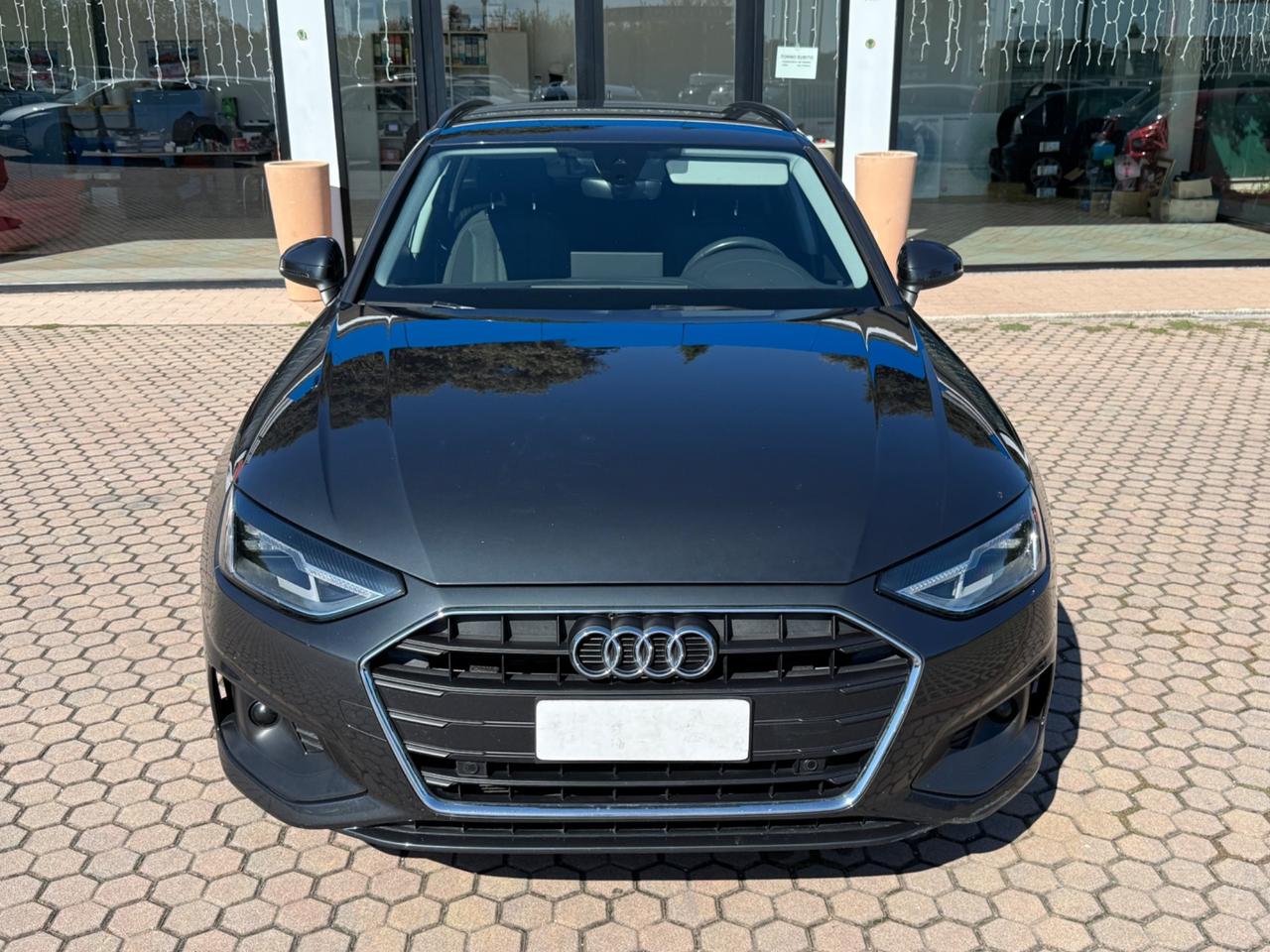 Audi A4 Avant 35 TDI/163 CV S tronic Business Advanced