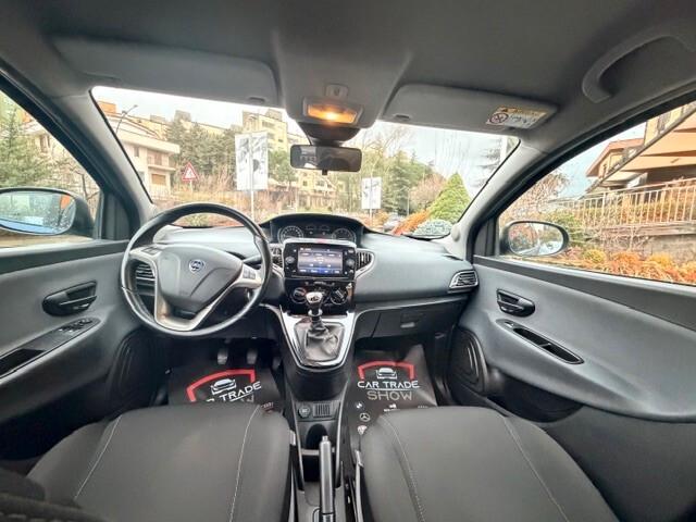 Lancia Ypsilon 1.0 FireFly 5 porte S&S Hybrid Gold 2022