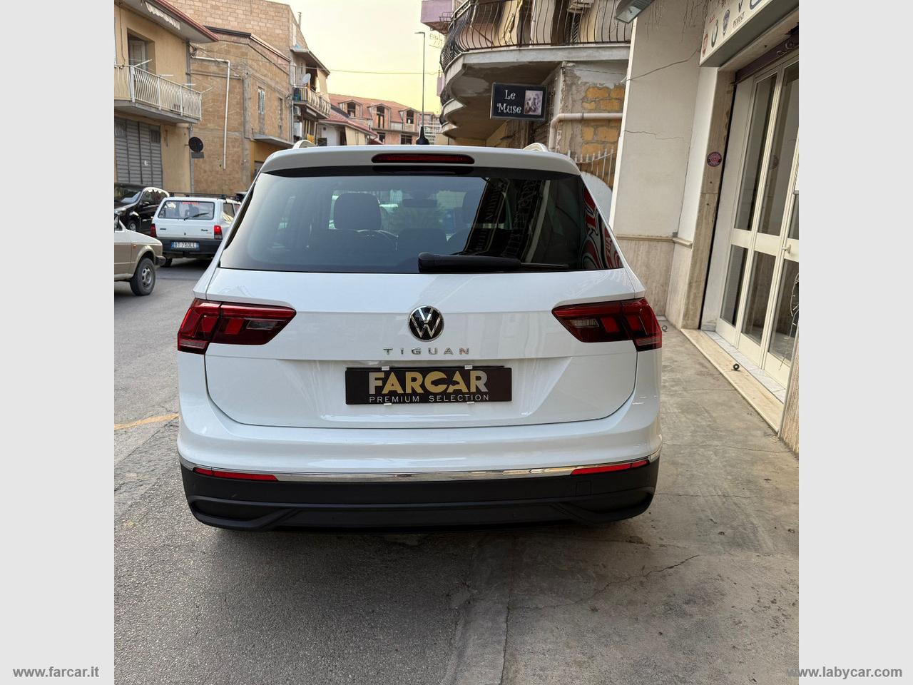 VOLKSWAGEN Tiguan 2.0 TDI 150CV SCR DSG Life NUOVISSIMA