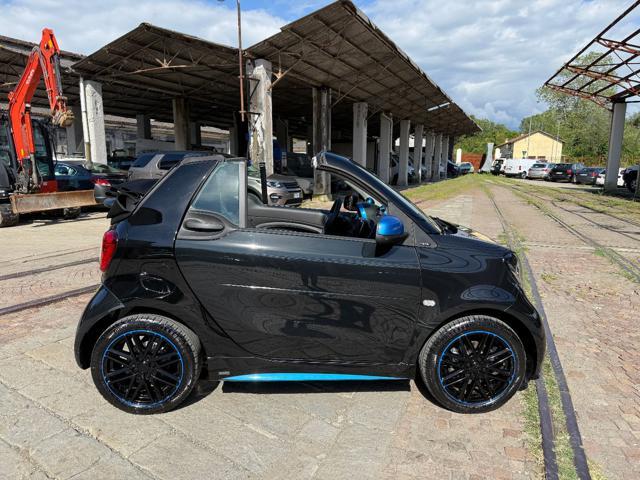 SMART ForTwo EQ cabrio Passion Nightsky BRABUS
