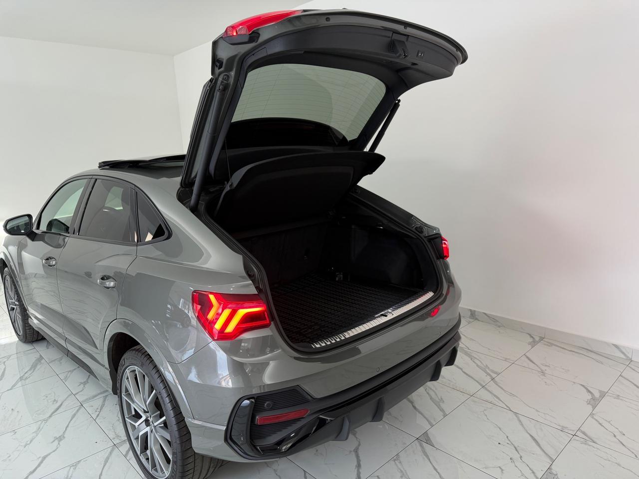AUDI Q3 SPORTBACK 40 TDI 190 CV S LINE TETTO/B&O/LUCI AMBIENTE