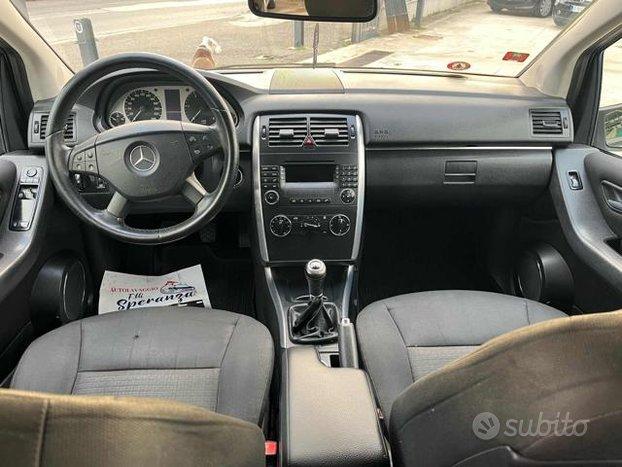 MERCEDES-BENZ B 180 CDI Chrome
