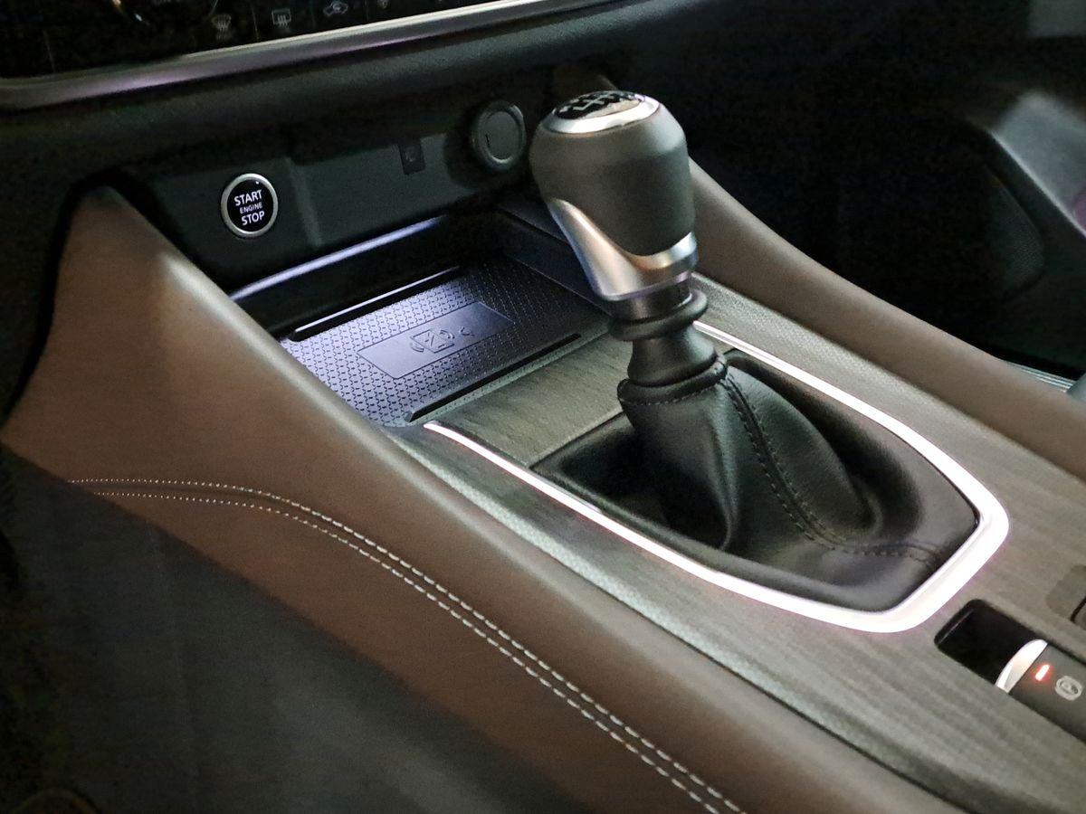 NISSAN QASHQAI TEKNA MHYB 140CV MT 2WD