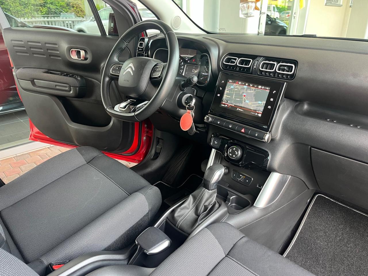 Citroen C3 Aircross C3 Aircross 1.5 bluehdi Shine 73.000 KM!!