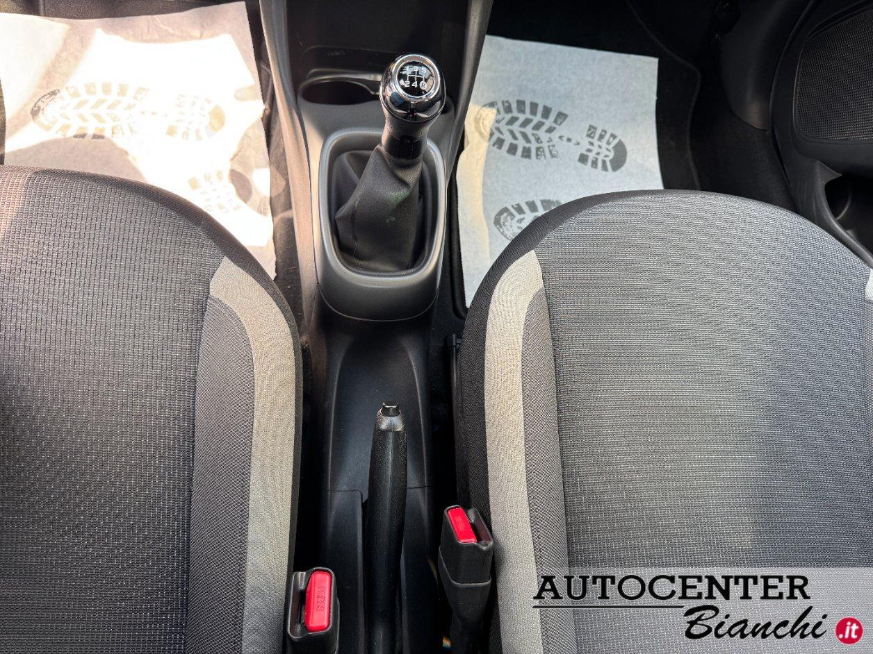 Toyota Aygo 5 Porte Aygo 5p 1.0 x-play 72cv