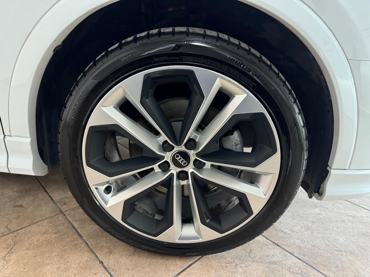 Audi Q3 SPB 40 TDI quattro S tronic line edition