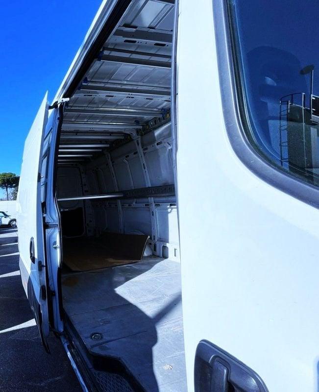Iveco Daily Daily 35S16V 2.3 HPT PLM-TM Furgone GRAN VOLUME PREZZO + IVA