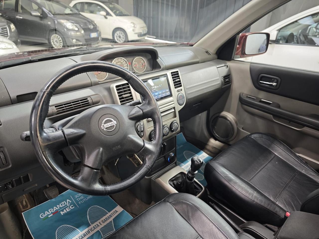 Nissan X-Trail Tetto+Pelle+4x4+Navi