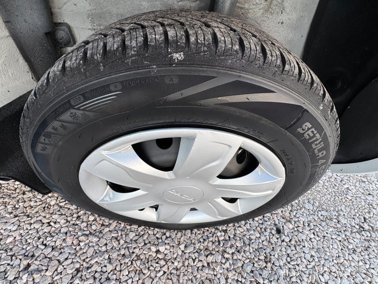 Dacia Sandero 1.2 16V GPL di serie 1 prop. nord italia 2012