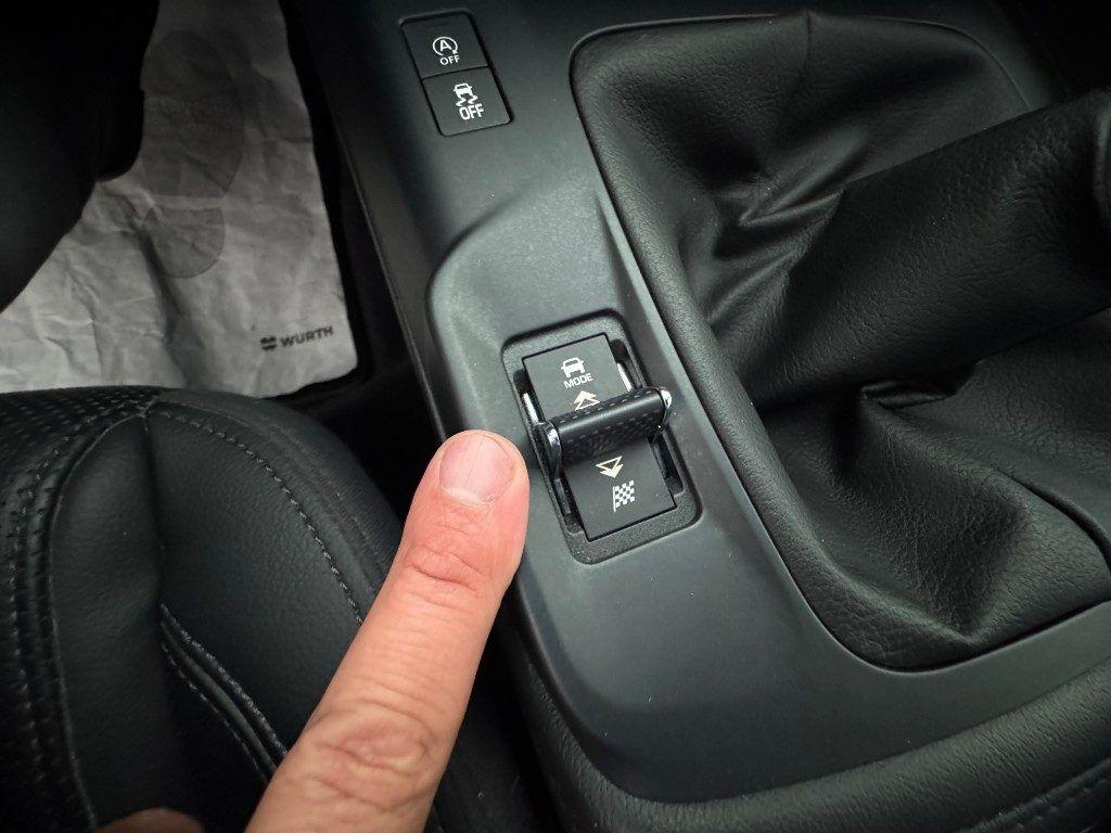 Jaguar E-Pace 2.0D 150 CV Full Led Pelle Tagliandi Manuale