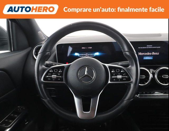 MERCEDES-BENZ GLA 200 d Automatic Sport