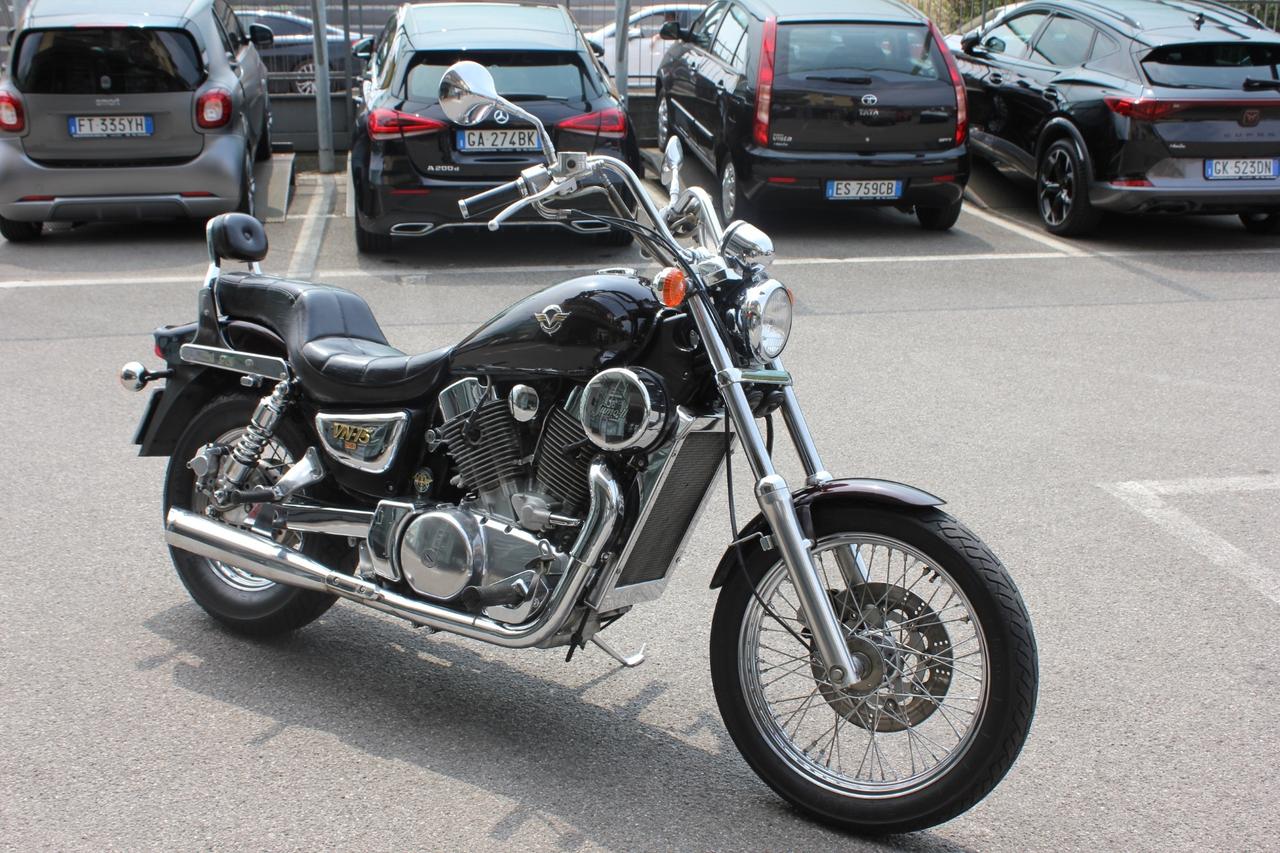 KAWASAKI VN1500 SELLA IN PELLE NERA - BELLISSIMA!!