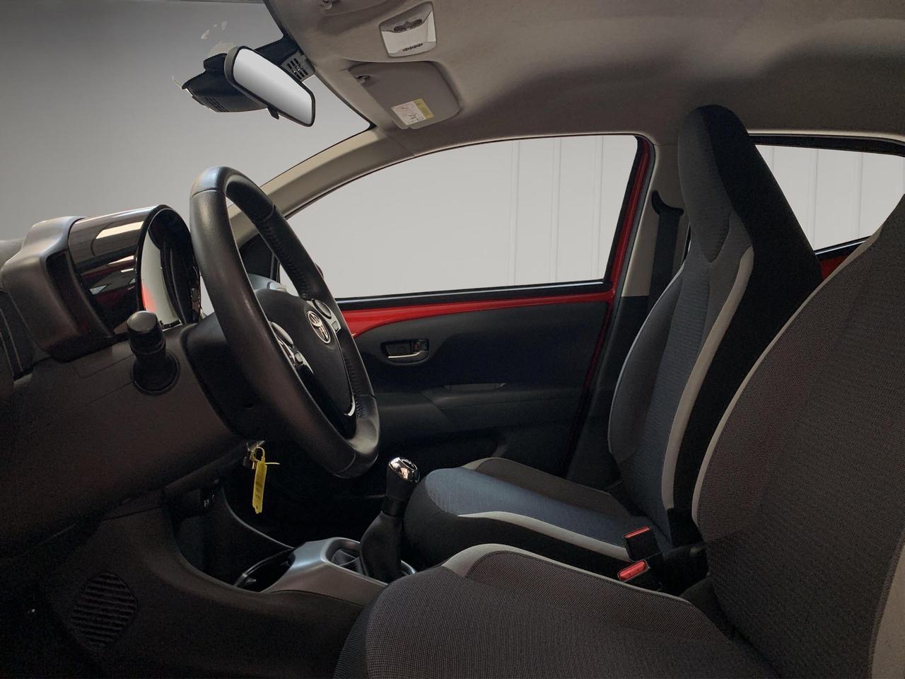 Toyota Aygo 5p 1.0 x-fun 72cv