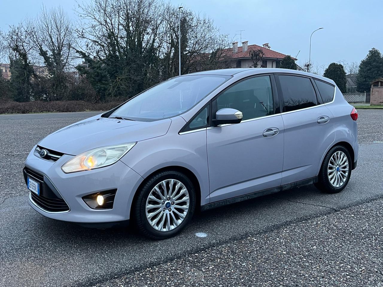 Ford C-Max 1.6 TDCi 115CV Titanium - ok neopatentati